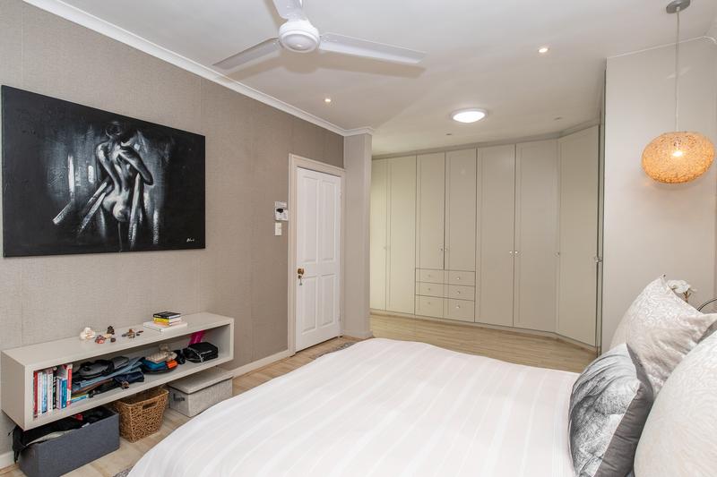 3 Bedroom Property for Sale in Constantia Western Cape